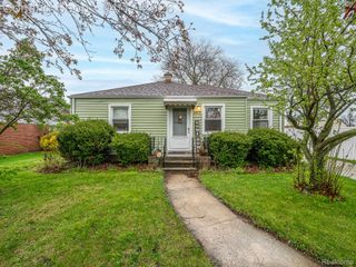 6000 Edgewood Boulevard, Monroe Charter Township, MI 48161