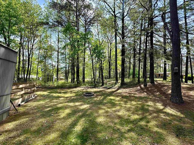 105 WHITE OAK DR, Moscow, TN 38057