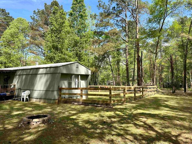 105 WHITE OAK DR, Moscow, TN 38057