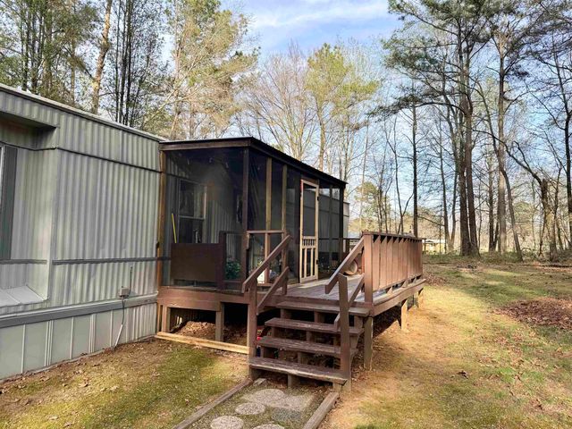 105 WHITE OAK DR, Moscow, TN 38057