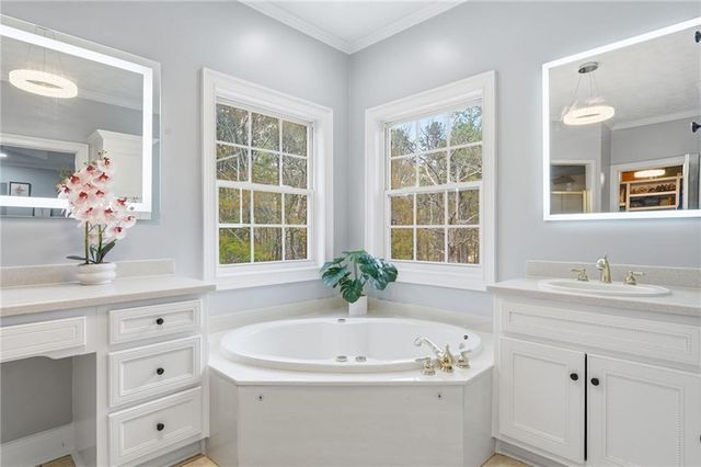5666 Chapel Hill Road, Douglasville, GA 30135