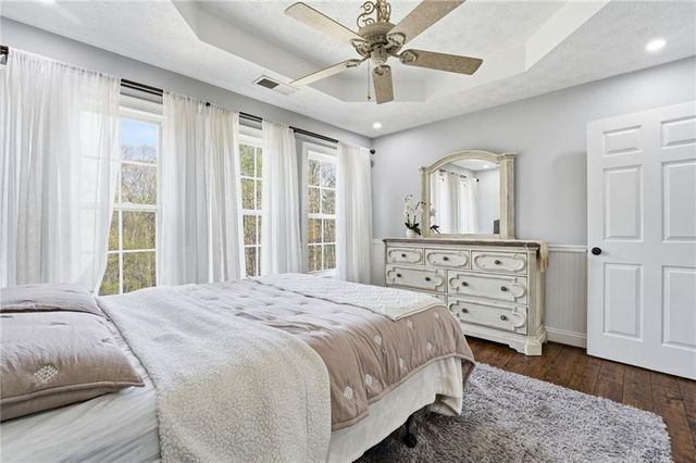 5666 Chapel Hill Road, Douglasville, GA 30135