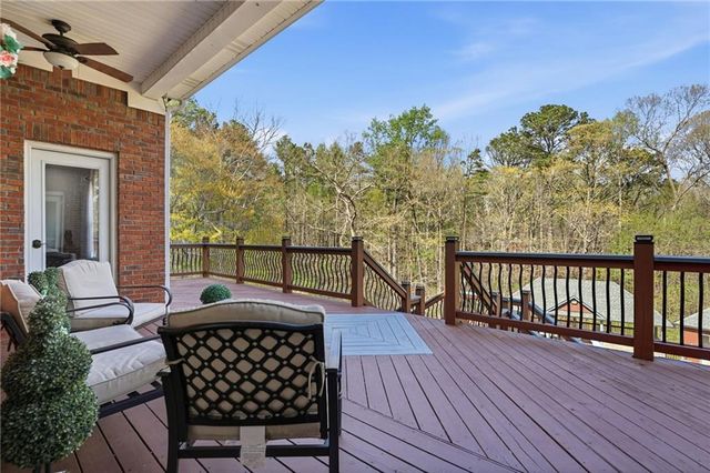 5666 Chapel Hill Road, Douglasville, GA 30135