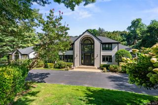 3 Rock Hill Lane, Brookville, NY 11545