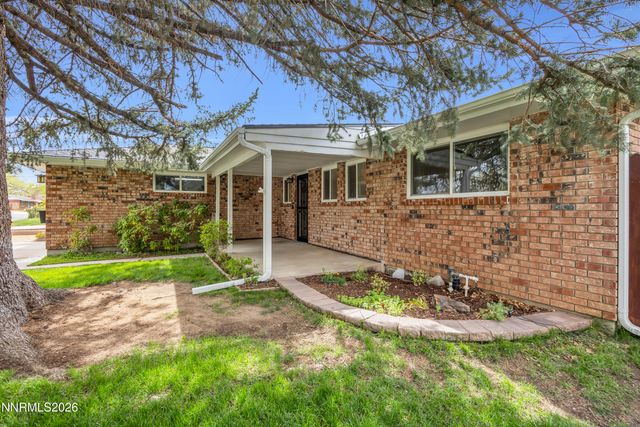 602 Poplar Street, Carson City, NV 89703