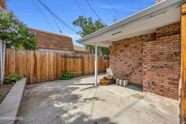 602 Poplar Street, Carson City, NV 89703