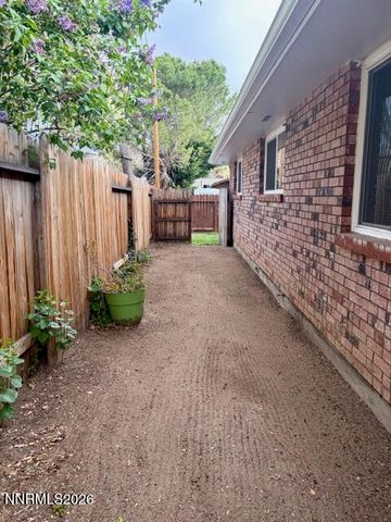 602 Poplar Street, Carson City, NV 89703