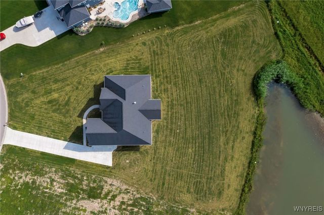 6993 Pine Lake, Pendleton, NY 14120