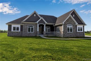 6993 Pine Lake, Pendleton, NY 14120