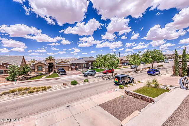 12360 STANSBURY Drive, El Paso, TX 79928