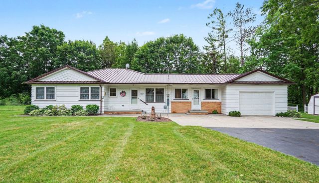 7427 Luella Street, Hale, MI 48739