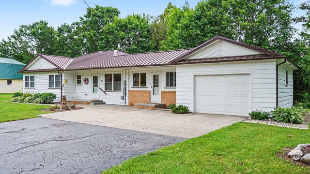 7427 Luella Street, Hale, MI 48739