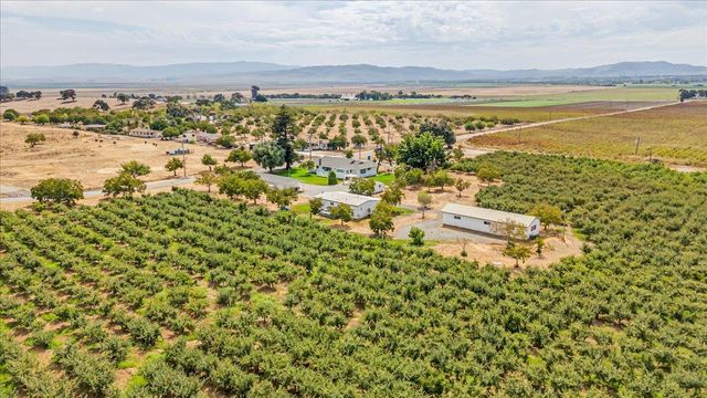 4125 Prunedale Avenue, Gilroy, CA 95020