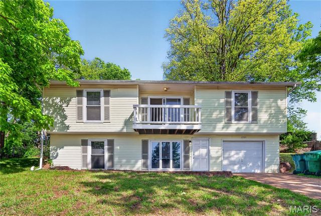 1921 Americana Way, Fenton, MO 63026