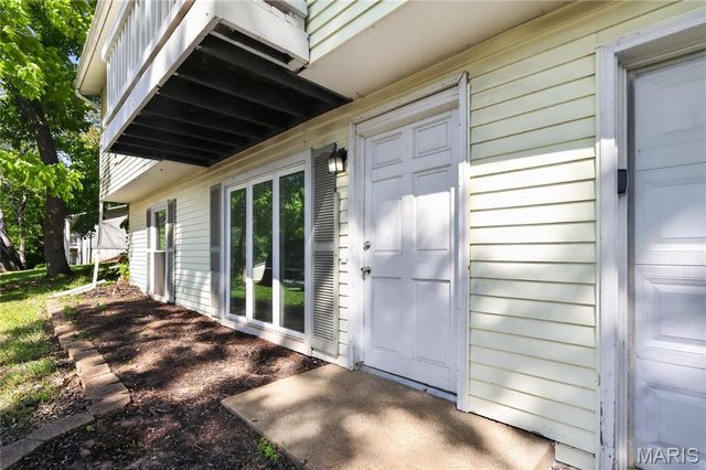 1921 Americana Way, Fenton, MO 63026