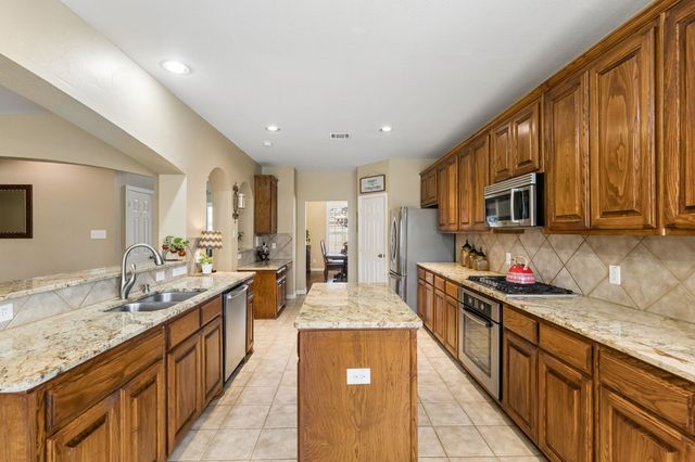 11726 Barrymore Drive, Frisco, TX 75035