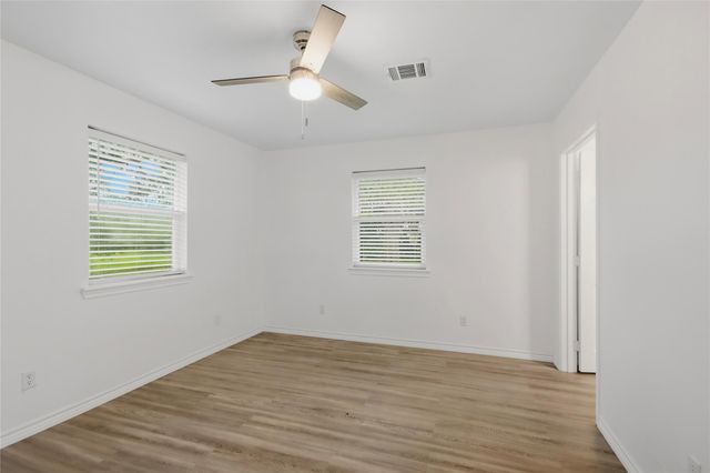 40 County Road 183, Liberty, TX 77575