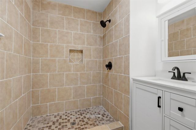 40 County Road 183, Liberty, TX 77575