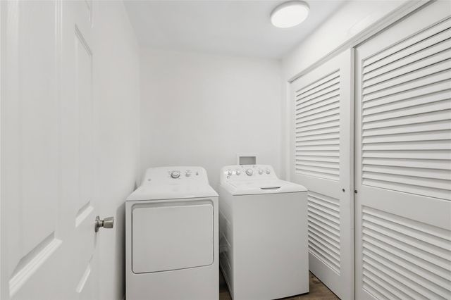 40 County Road 183, Liberty, TX 77575