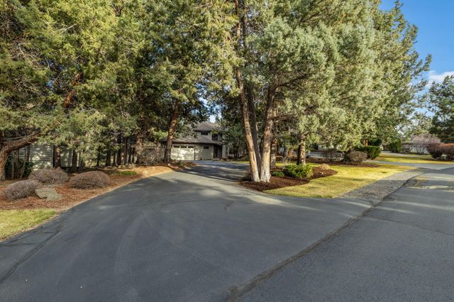 3178 NW Clubhouse Drive, Bend, OR 97703