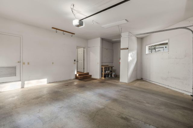 3178 NW Clubhouse Drive, Bend, OR 97703