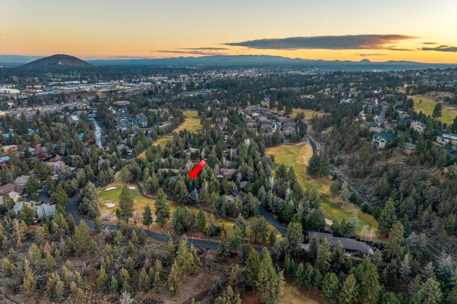 3178 NW Clubhouse Drive, Bend, OR 97703