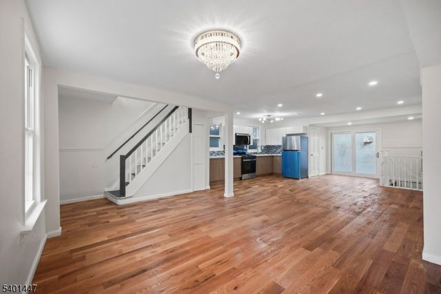 64 Willoughby St, Newark City, NJ 07112