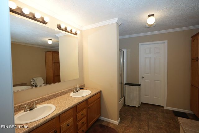 1366 Paradise Lane, Dandridge, TN 37725