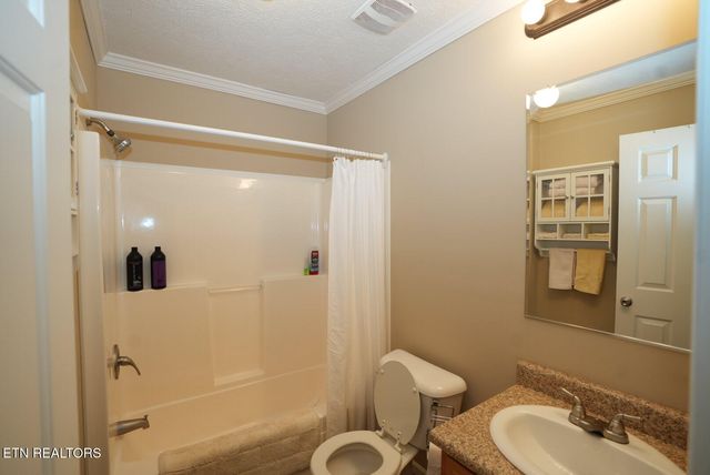 1366 Paradise Lane, Dandridge, TN 37725