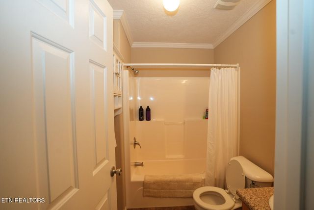1366 Paradise Lane, Dandridge, TN 37725