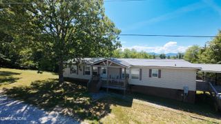 1366 Paradise Lane, Dandridge, TN 37725