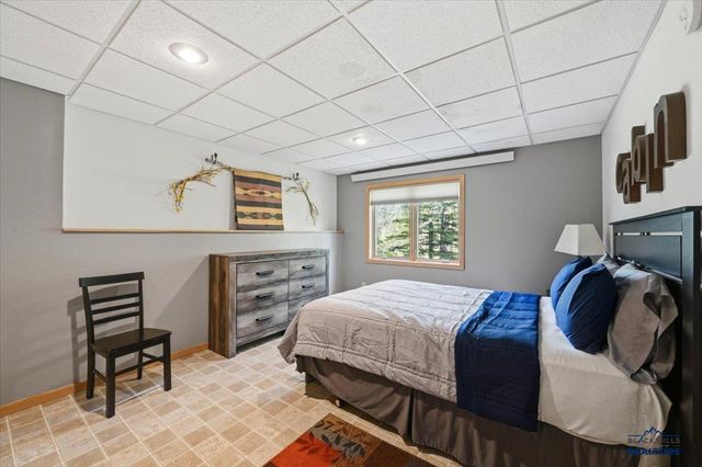 11200 BIRCH DR, Lead, SD 57754