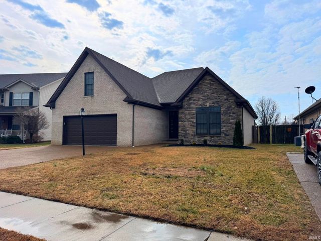 8033 Blake Boulevard, Newburgh, IN 47630