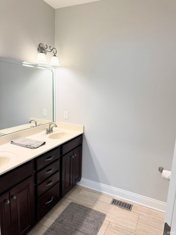 8033 Blake Boulevard, Newburgh, IN 47630