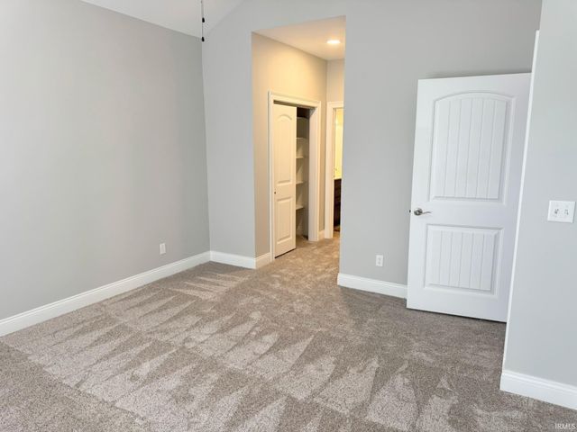 8033 Blake Boulevard, Newburgh, IN 47630