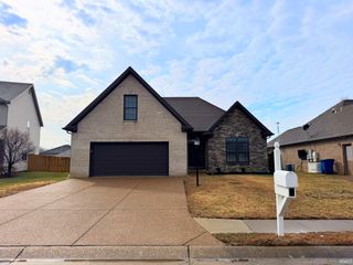 8033 Blake Boulevard, Newburgh, IN 47630