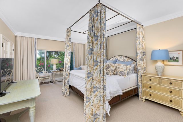 300 S Ocean Boulevard 1d, Palm Beach, FL 33480