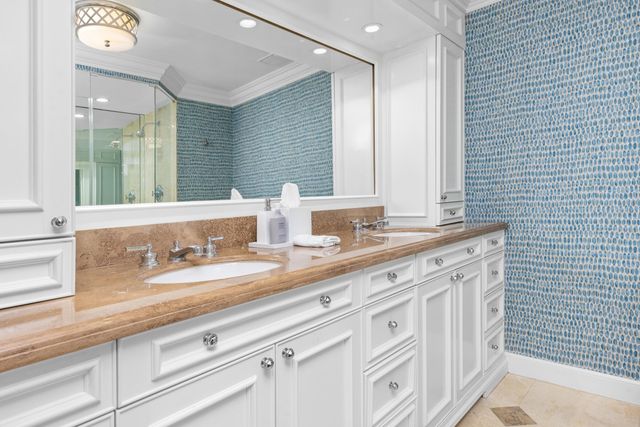 300 S Ocean Boulevard 1d, Palm Beach, FL 33480