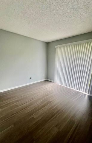 709 OCEANSIDE CIRCLE 753, Ruskin, FL 33570