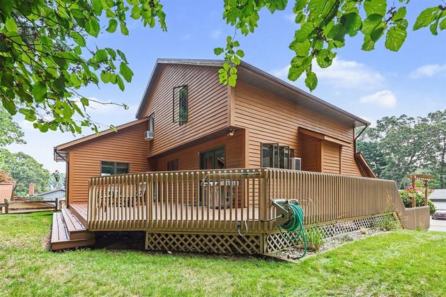 2335 Bluffton Avenue, Muskegon, MI 49441