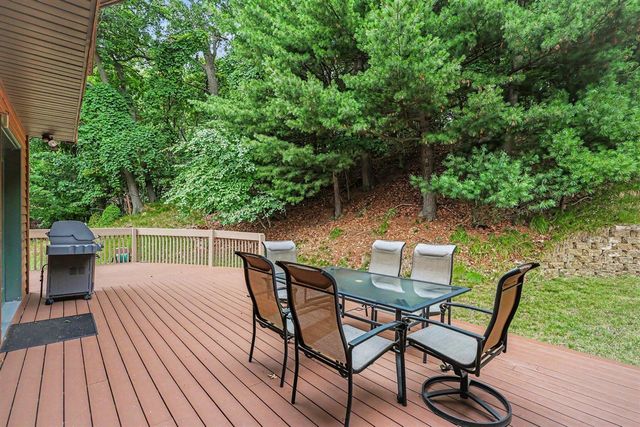 2335 Bluffton Avenue, Muskegon, MI 49441