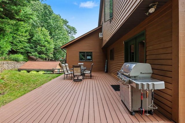 2335 Bluffton Avenue, Muskegon, MI 49441