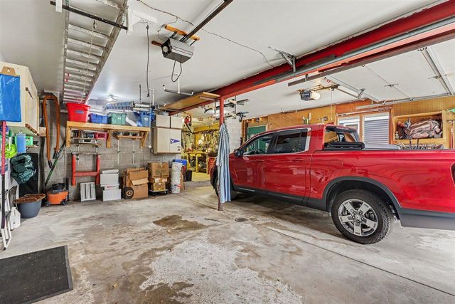 2335 Bluffton Avenue, Muskegon, MI 49441
