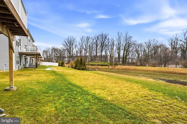 20 SISTERS FARMSTEAD RD, Mount Laurel, NJ 08054