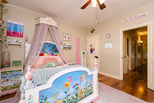 204 Fair Oaks Drive, Bryant, AR 72022