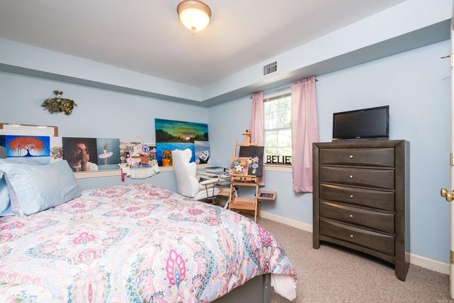 204 Fair Oaks Drive, Bryant, AR 72022