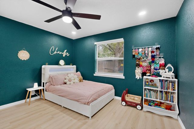 2013 Pebblecreek Drive, Cleburne, TX 76033