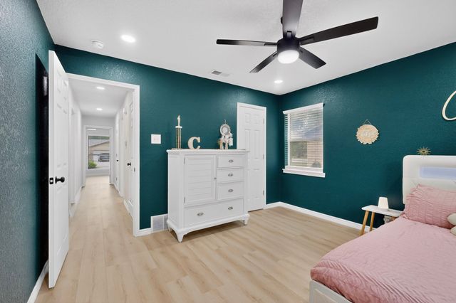 2013 Pebblecreek Drive, Cleburne, TX 76033