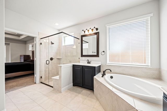 3253 Park Ridge Drive, Mesquite, TX 75181