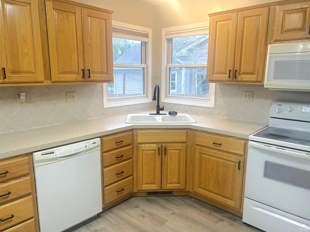 726 Whitetail Pass, Manhattan, KS 66503